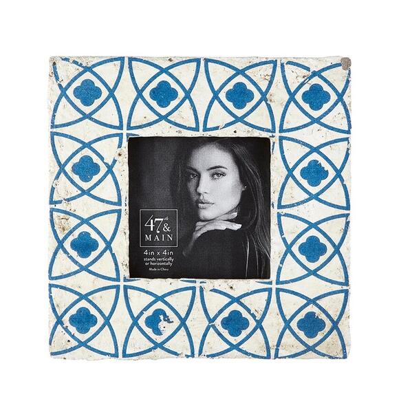 Painted Cement Handcrafted vintage look Photo Frame Picture Holder
4x4 photo - Picture 1 of 8